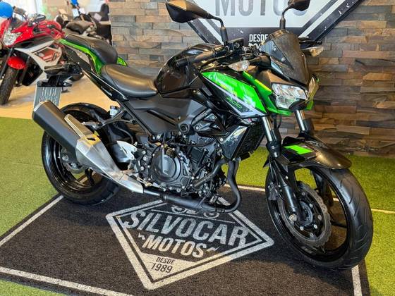 KAWASAKI NINJA 400 